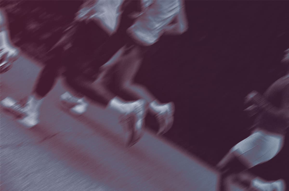 Runners training in the Specter Elite
